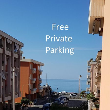 Casalmare Via Asse Appartement Ventimiglia Buitenkant foto