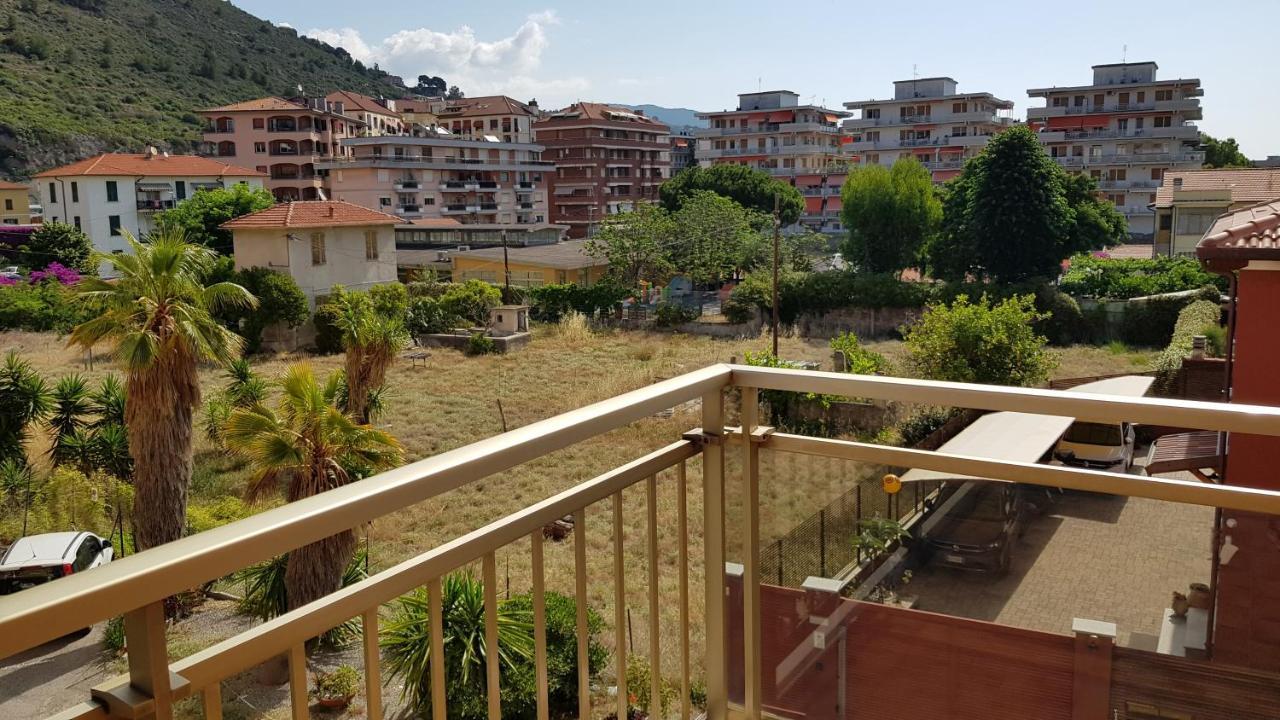 Casalmare Via Asse Appartement Ventimiglia Buitenkant foto